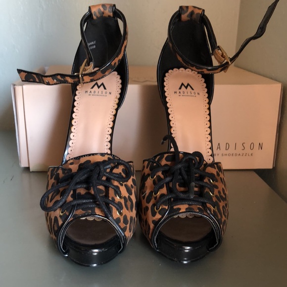 Leopard “Sable” Madison by Shoedazzle heels, size 6.5 - Picture 5 of 6
